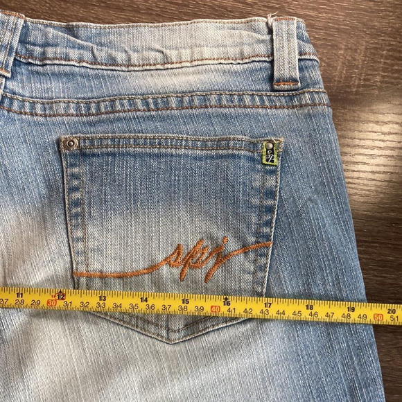 Juniors South Pole Bootcut Distressed Light Washed Jeans Size 11 - Picture 10 of 11